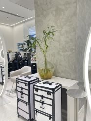 -Meng Lang 梦郎白金店