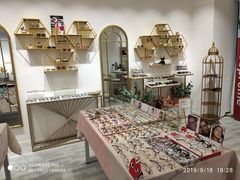 -肆兮眼镜·蔡司·徕卡战略合作店(大坪店)