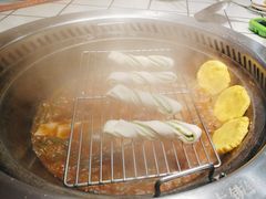 -小炉灶铁锅炖