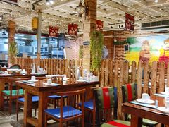 大堂-三个大叔烤羊肉串·炭炉砂锅菜(西三旗店)