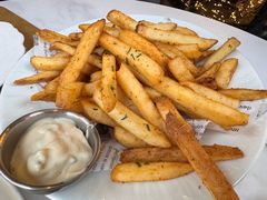 -斯普汇生蚝牛排馆(中骏世界城店)