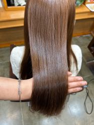 -心迪染发专门店