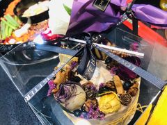 -小苍兰风铃草·礼物蛋糕(沈阳店)