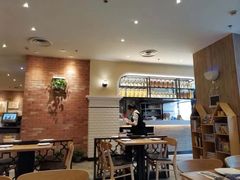 大堂-必胜客(欧亚卖场店)