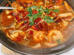 -品海楼·大连海胆锅贴馆(东港店)