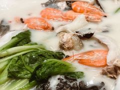 极品八宝鱼头皇-山外山菜馆(玉泉路店)