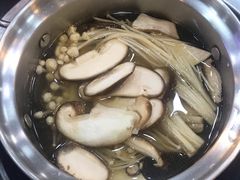 -咕叽咕叽自助烤肉小火锅(茂业清扬店)
