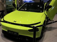 -小鹏汽车体验中心(苏州龙湖狮山天街店)