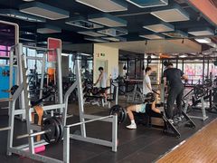 -奇迹健身金茂汇店