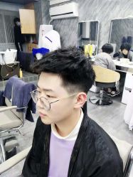 -西克造型美发连锁