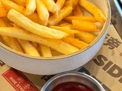 -Side Street街旁(交道口店)