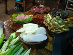 -黄潇洒老火锅(九眼桥宏济巷店)