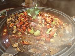 -辣尚瘾·烤鱼·新川菜(交大直营店)