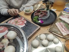 -青瓦餐厅·生鱼片·韩园烤肉(西塔店)
