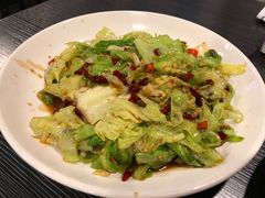 酸辣包菜-虎虎龙虾大排档(双井店)