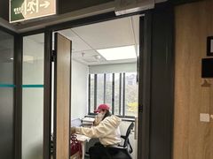 -公园前(地铁站)