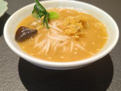 蟹粉担担面-成隆行·蟹王府(九江路店)