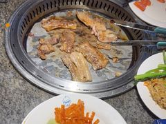 -钱小奴创意自助餐厅·原切谷饲安格斯畅吃(宁波奉化银泰店)