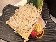 -湊湊火锅·茶憩(南京万象天地店)
