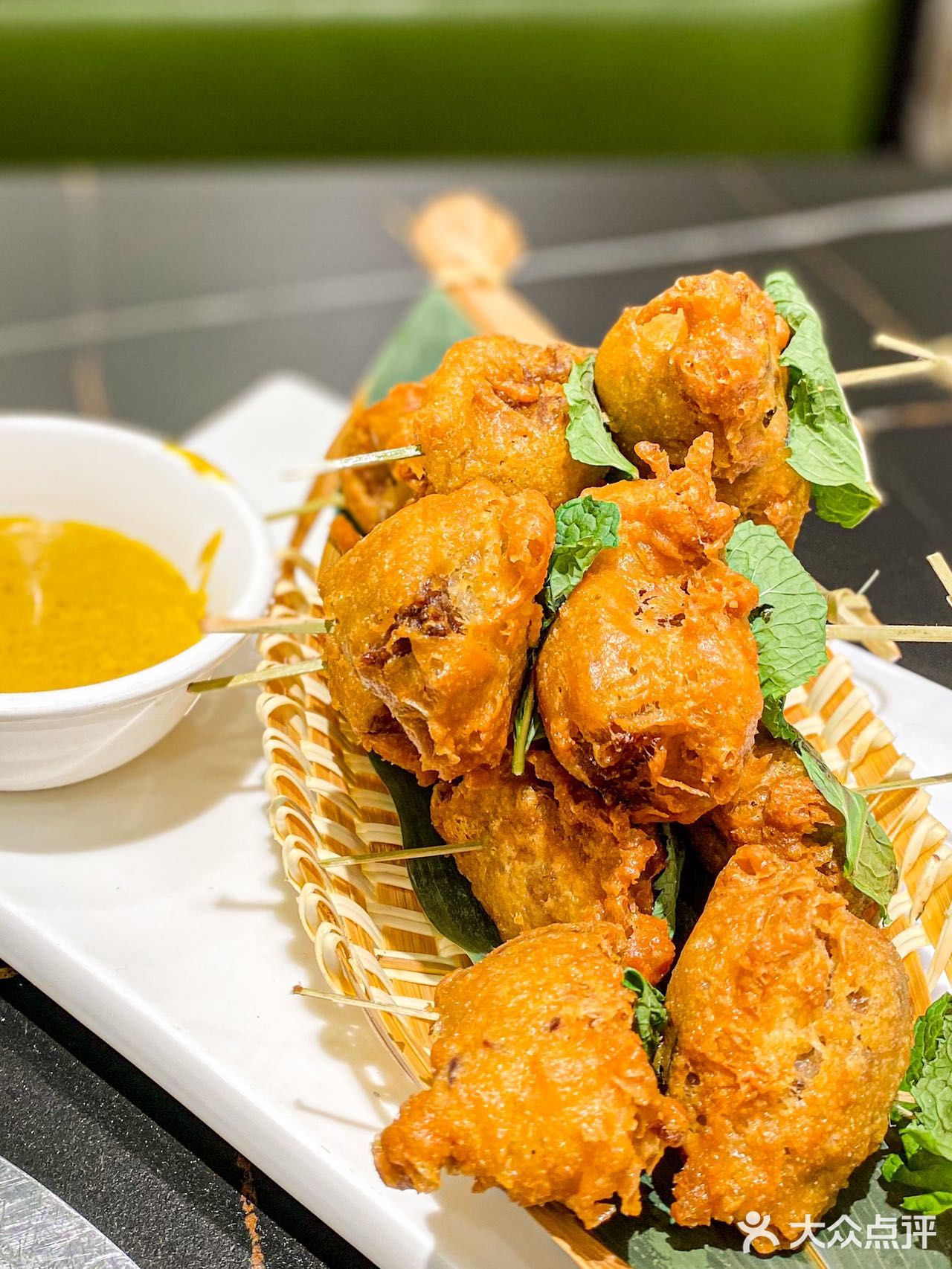 找了几家店最后来到了这家专吃生蚝的店‼️