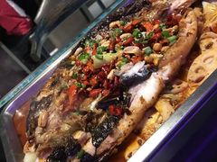 -鸣记脆皮烤鱼·海鲜烤鱼(三八广场店)
