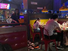 大堂-胖哥俩肉蟹煲(世茂国际广场店)