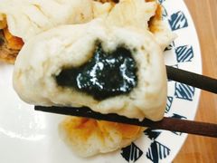 黑芝麻包-老陶包子铺(南大西南村店)