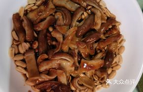 Sauce-braised Pig's Trotter