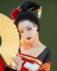 点击看大图 -盘子女人坊古装写真摄影(南京总店)