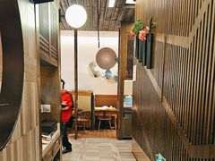 -爱碗亭·鲜炒湖南菜(壹城中心店)