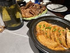 -东口码头·烧鸽子·鱼头泡饼·地方菜(金鹰悦城店)