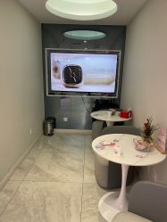 -咪咪专业脱毛连锁机构