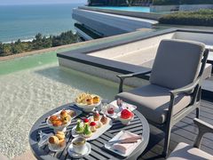 -瑰丽酒店·海吧·天际下午茶·现场DJ·天台酒吧