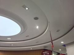 -雅悦齿科(顾村公园店)