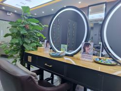 -藤野造型烫染·漂发