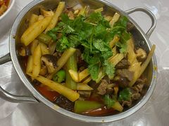 干锅牦牛肉-乡土特色.冷锅鱼.牦牛肉汤锅