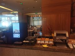 -华邑酒店·鲜艳全日自助餐厅