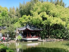 -汇龙潭
