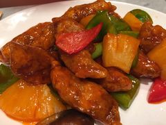 菠萝咕噜肉-镛记酒家