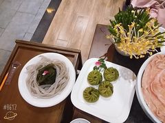 -小天鹅火锅·一线江景洪鼎旗舰店(洪崖洞店)