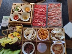 -菌自由丨野生菌火锅特色庭院餐厅(丽江古城店)