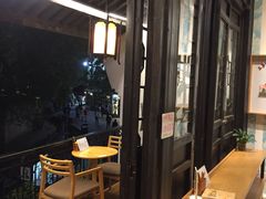 -猫的天空之城概念书店(杭州南宋御街店)