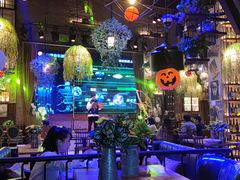 -临界音乐酒馆·小龙虾·江湖菜(华熙LIVE·鱼洞店)
