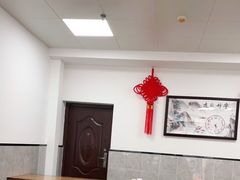 大堂-何记酿皮店(西流湾店)
