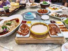 -伊和园清真餐饮