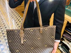 -Galleria百货店名品馆