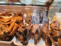 -张鸭子重庆特产卤味小吃(凯瑞店)