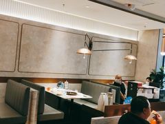 大堂-必胜客(乐山世豪PH店)