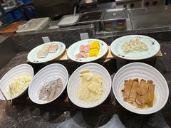 -金马门国际美食百汇(珞喻路店)