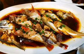 Sauce-Seasoned Mixed Fish